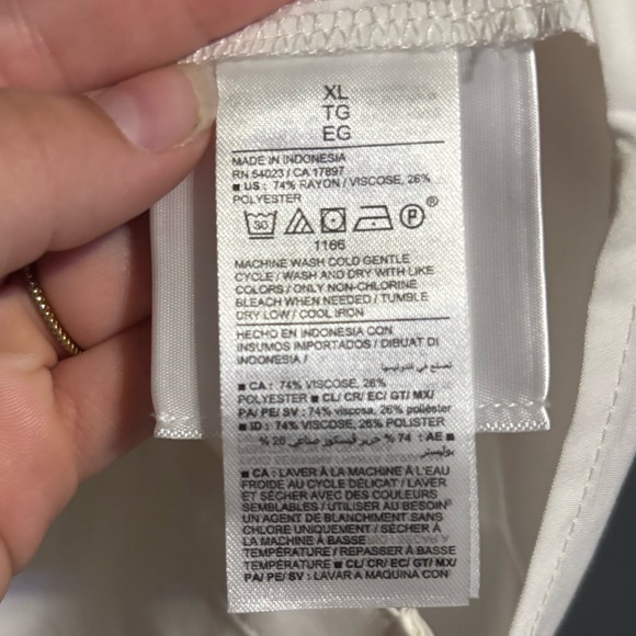 NWT Old Navy white business casual button up size XL - Picture 5 of 5